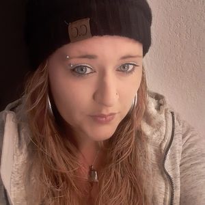 Meet your Posher, Misty